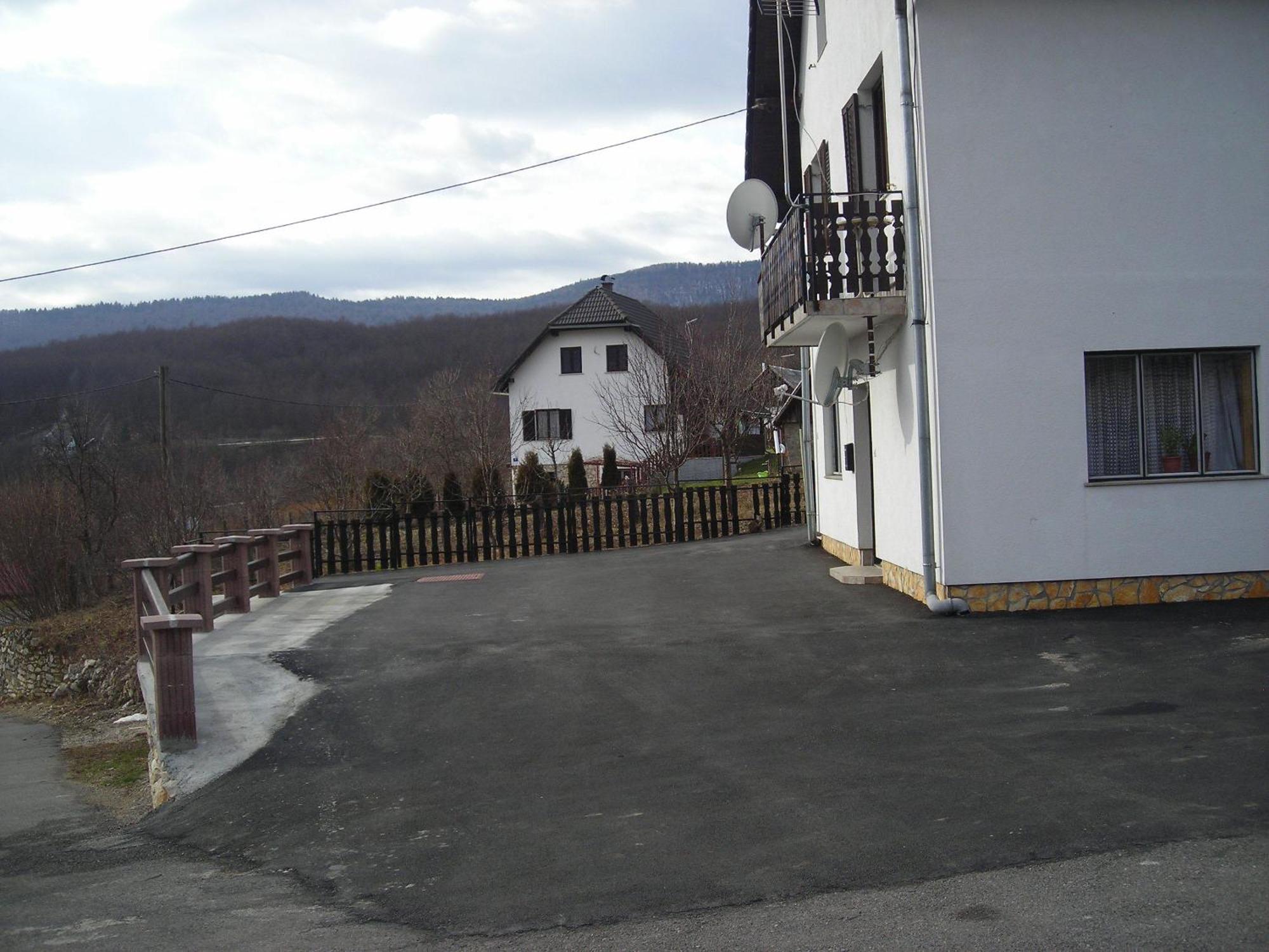 Guest House Aurora Poljanak Exterior photo