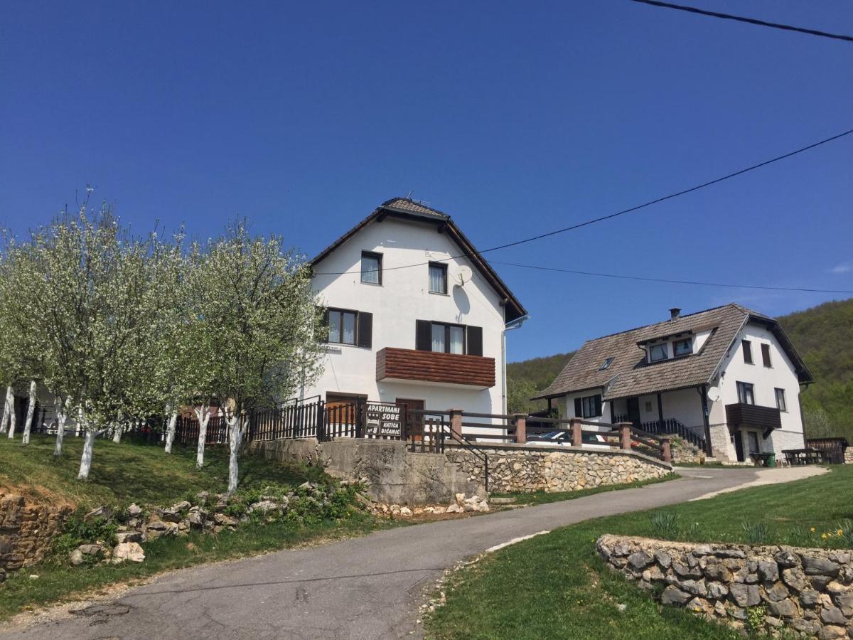 Guest House Aurora Poljanak Exterior photo